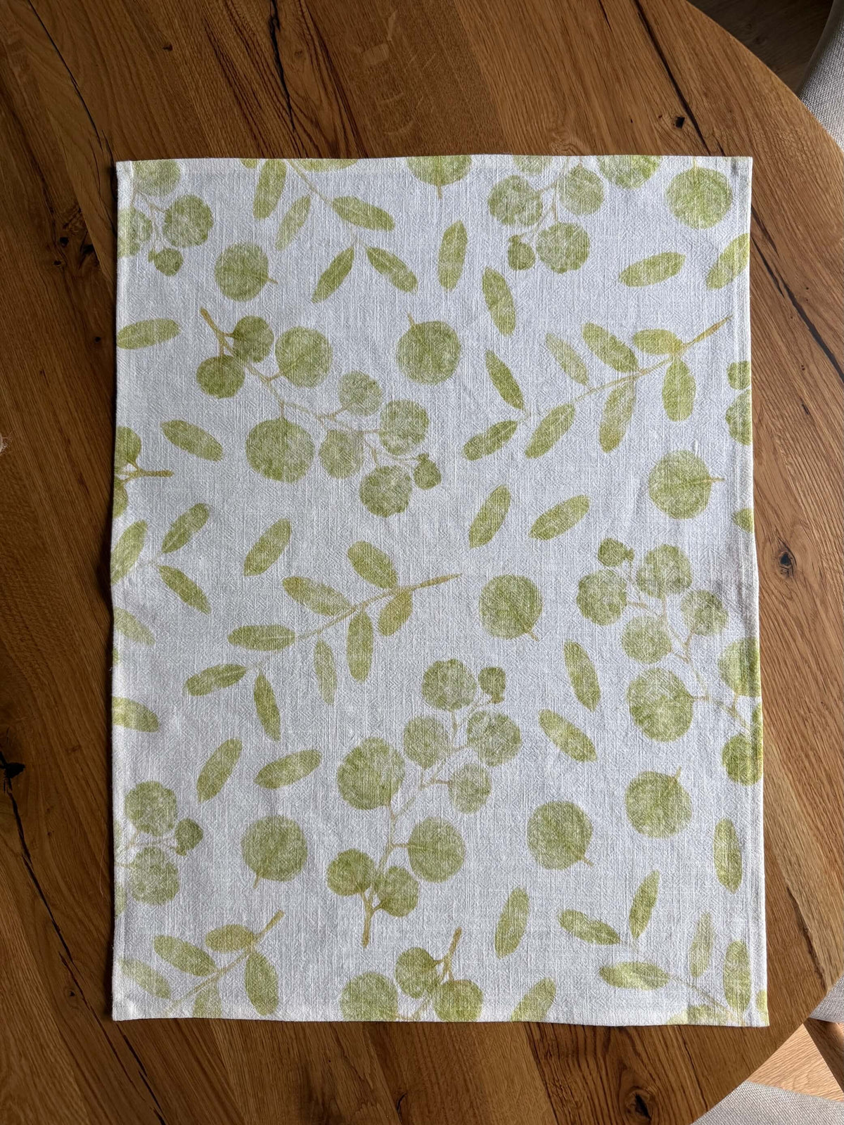 Lněná utěrka Roztroušený léčivý eucalyptus