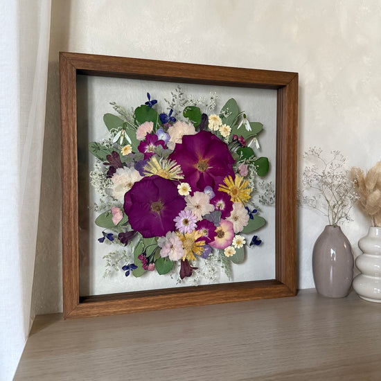 Věneček plný květů uviju