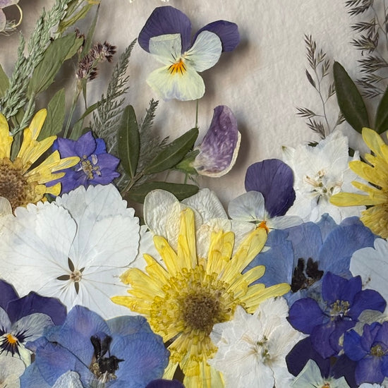 Šumění vody v uších zní
