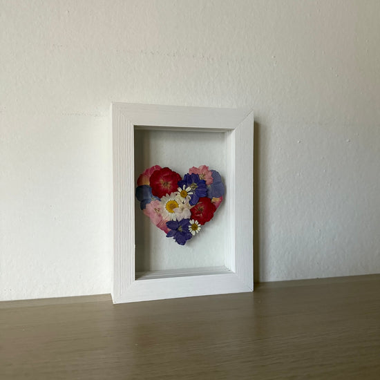 Kousek lásky v každém kvítku