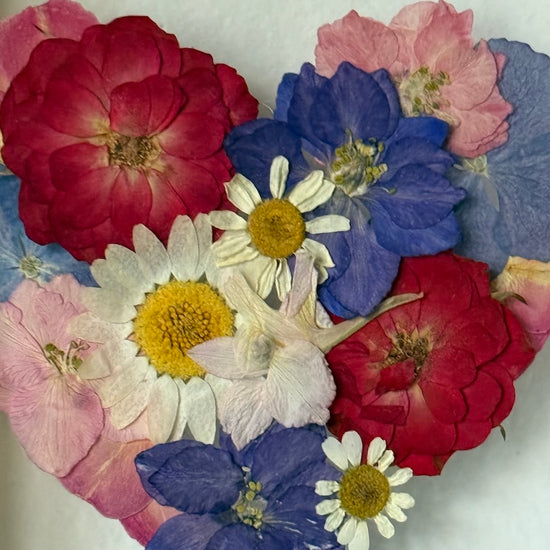 Kousek lásky v každém kvítku