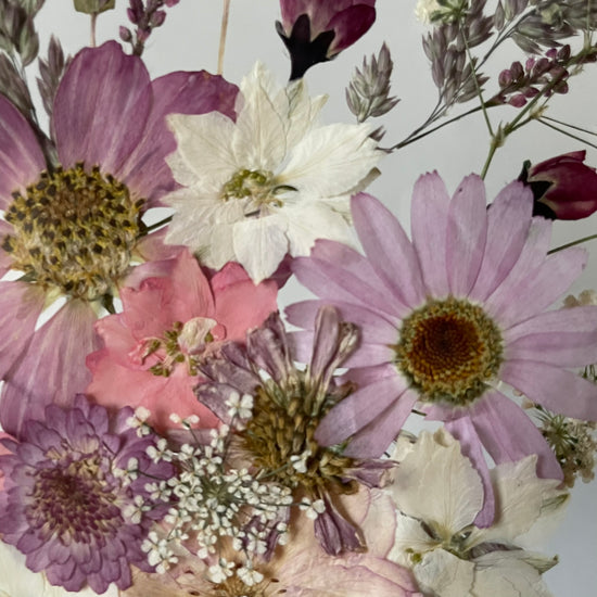 Magický amulet květů