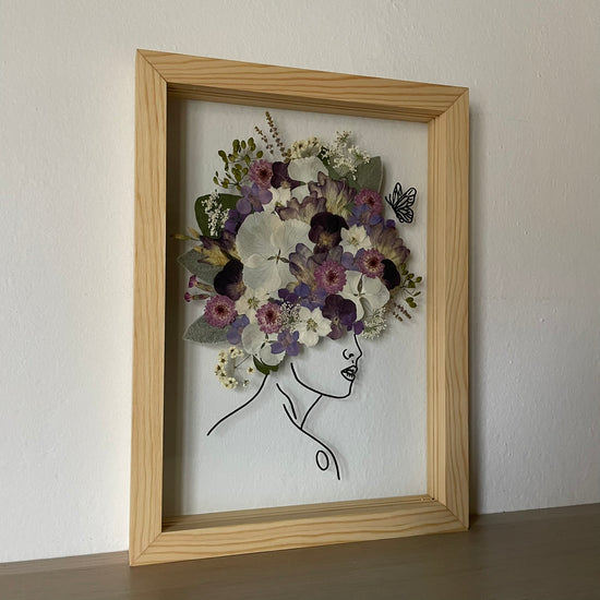 Noblesní zámecká paní