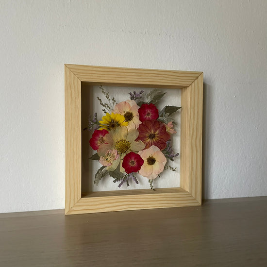 Čaj o páté v zahradě růží